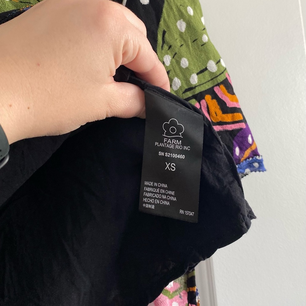 FARM Rio Multicolor Patterned Top - Picture 9 of 12